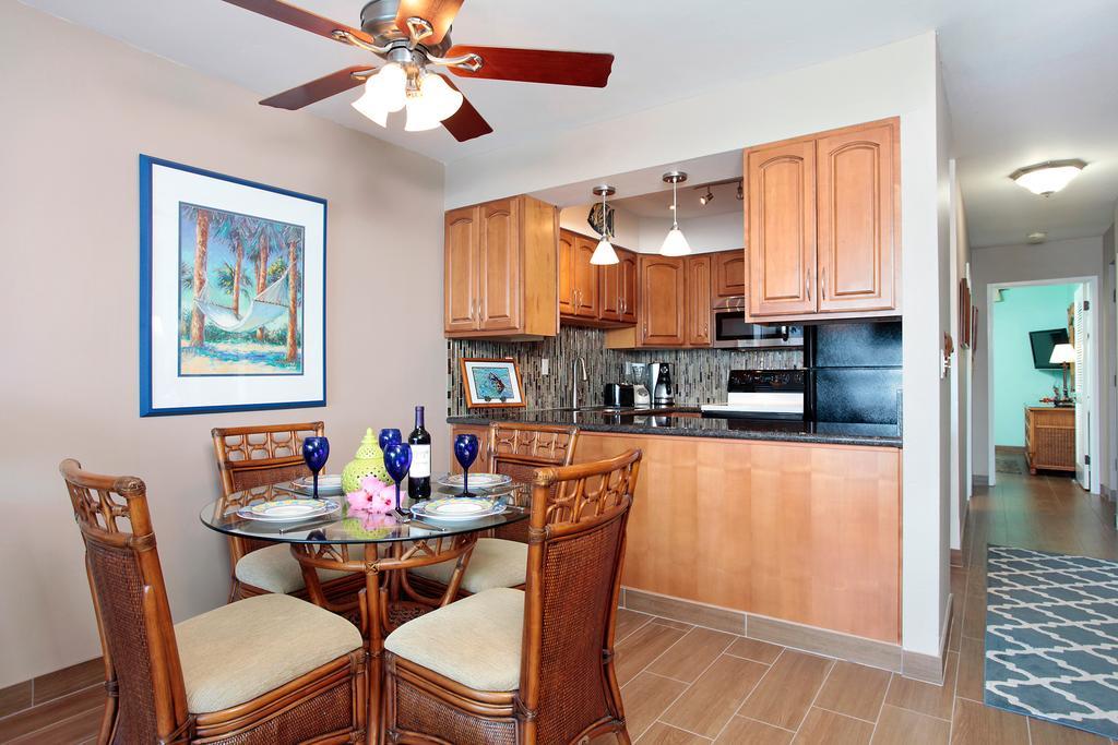 Noelani Condominium Resort Lahaina Extérieur photo